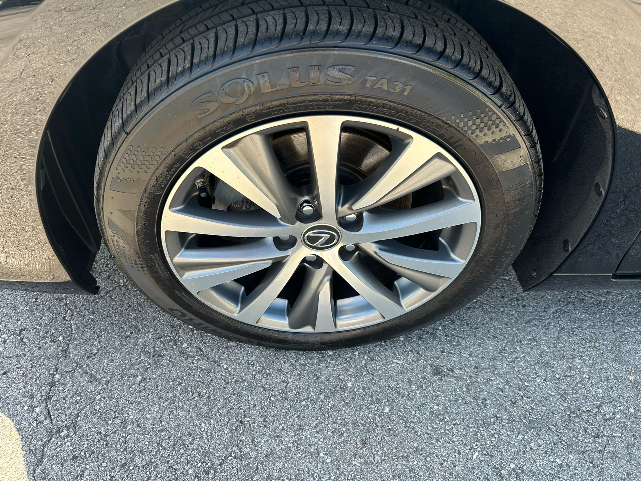 Lexus ES 350 4D Sedan 2019