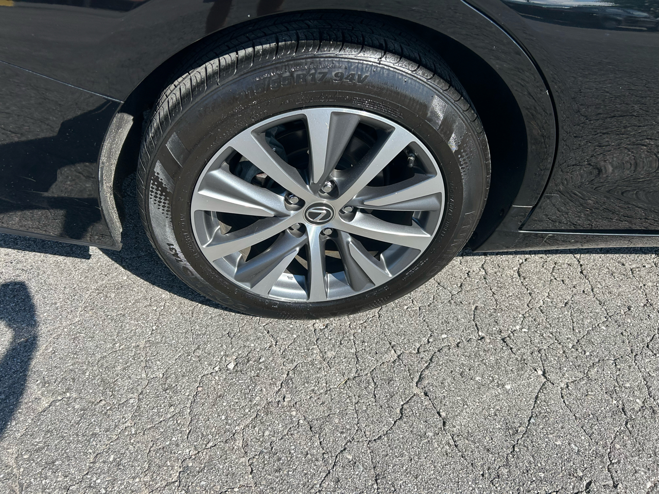 Lexus ES 350 4D Sedan 2019