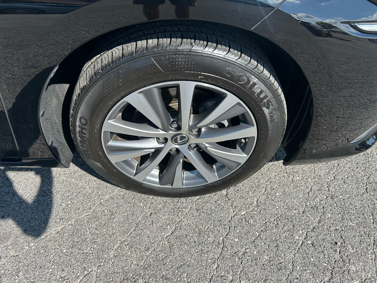 Lexus ES 350 4D Sedan 2019