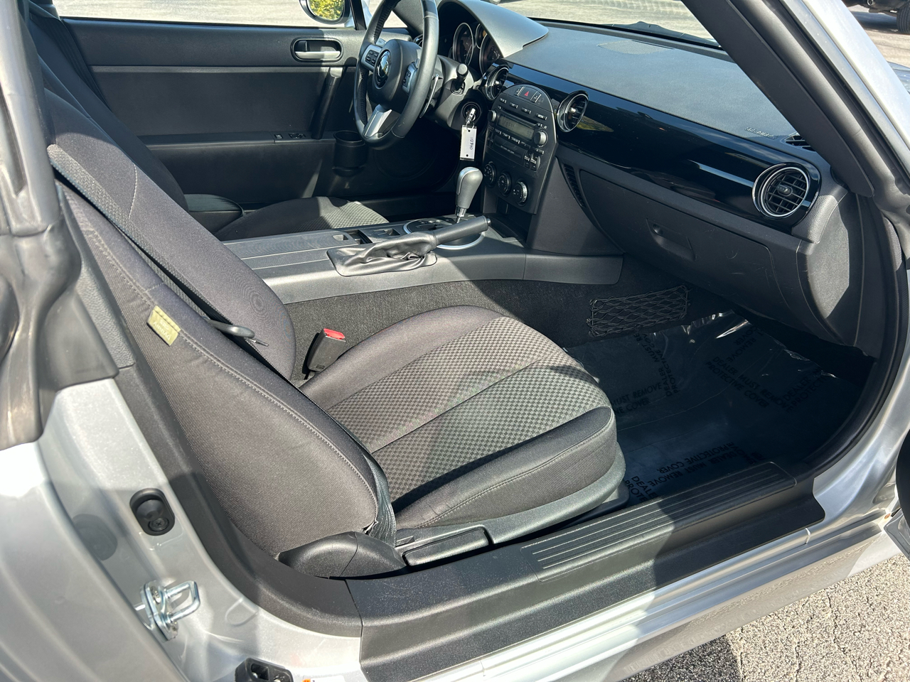 Mazda MX-5 Miata Grand Touring Hard Top 2007