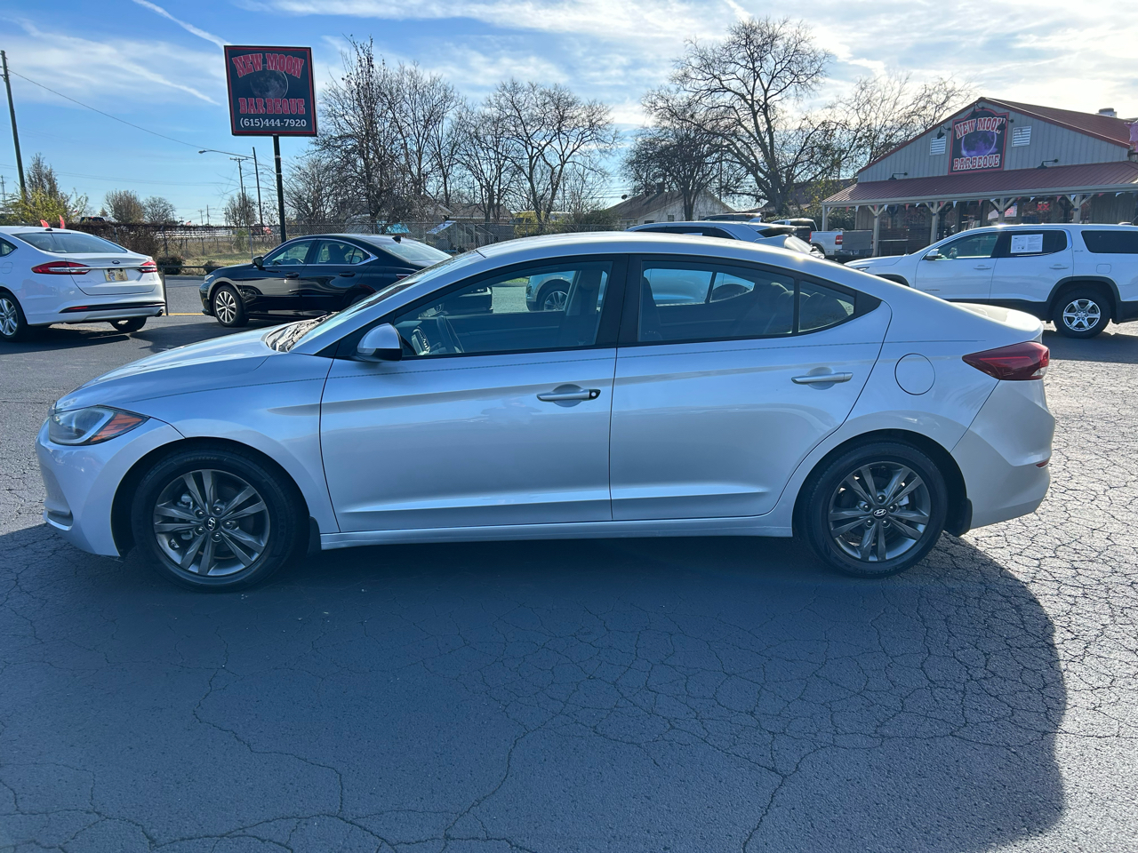 2018 Hyundai Elantra SEL Value Edition Limited photo 2
