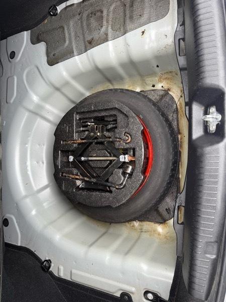 Hyundai Elantra Limited 2012