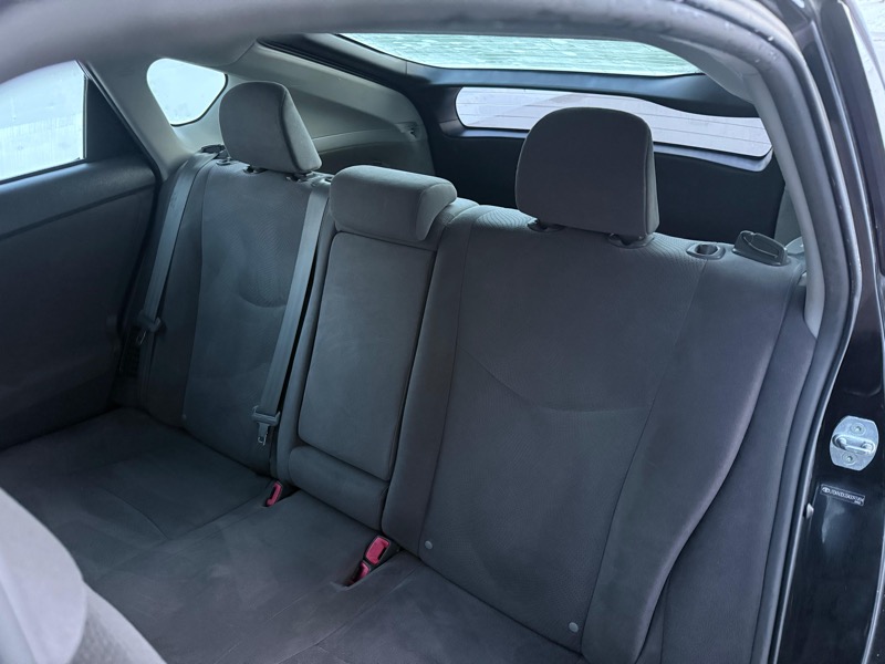 Toyota Prius Prius V 2010