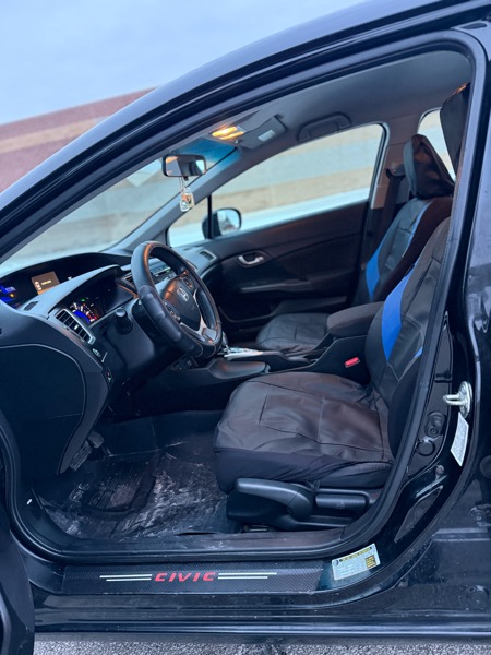 Honda Civic LX sedan 2014