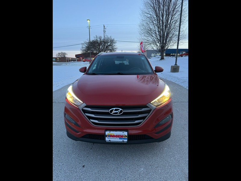 2016 Hyundai Tucson SE