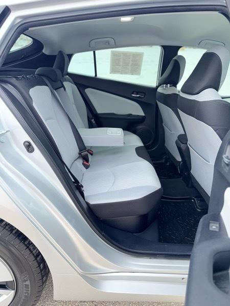 Toyota Prius Two Eco 2016