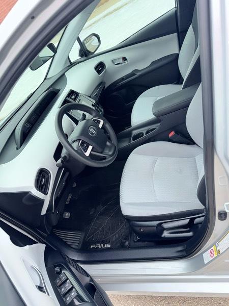 Toyota Prius Two Eco 2016