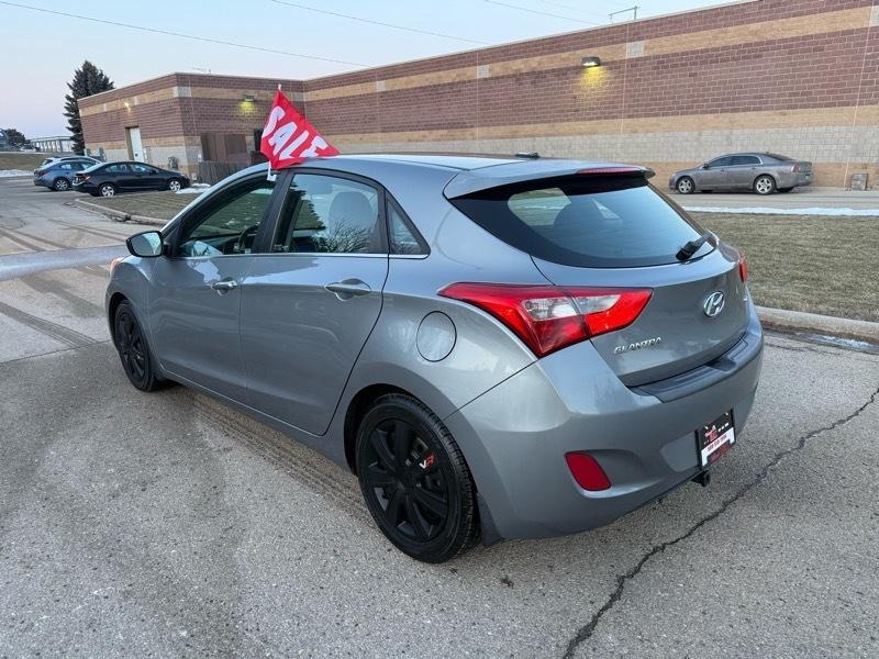 Hyundai Elantra GT A/T 2016