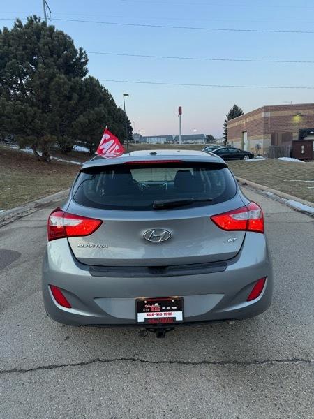 Hyundai Elantra GT A/T 2016