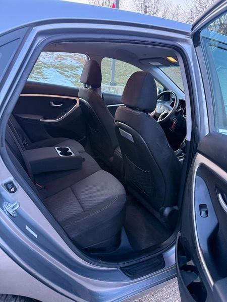 Hyundai Elantra GT A/T 2016