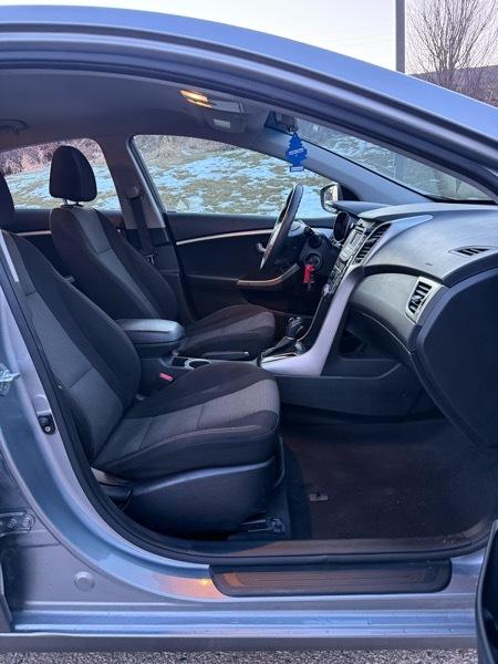 Hyundai Elantra GT A/T 2016