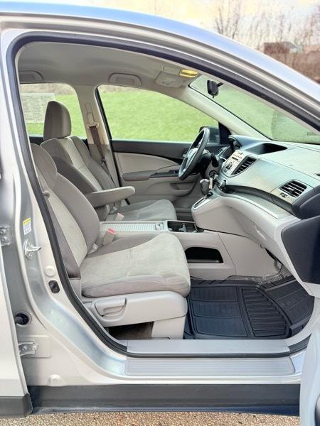 Honda CR-V LX 4WD 5-Speed AT 2013