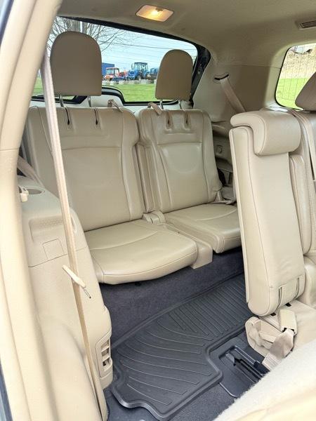 Toyota Highlander Base 4WD 2012