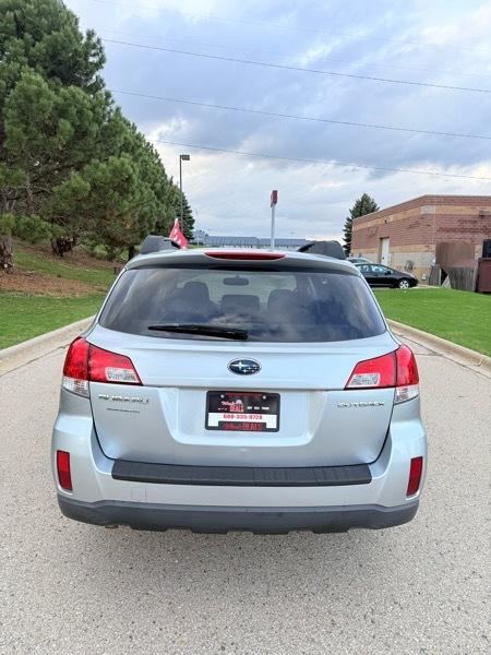 Subaru Outback 2.5i Premium 2012