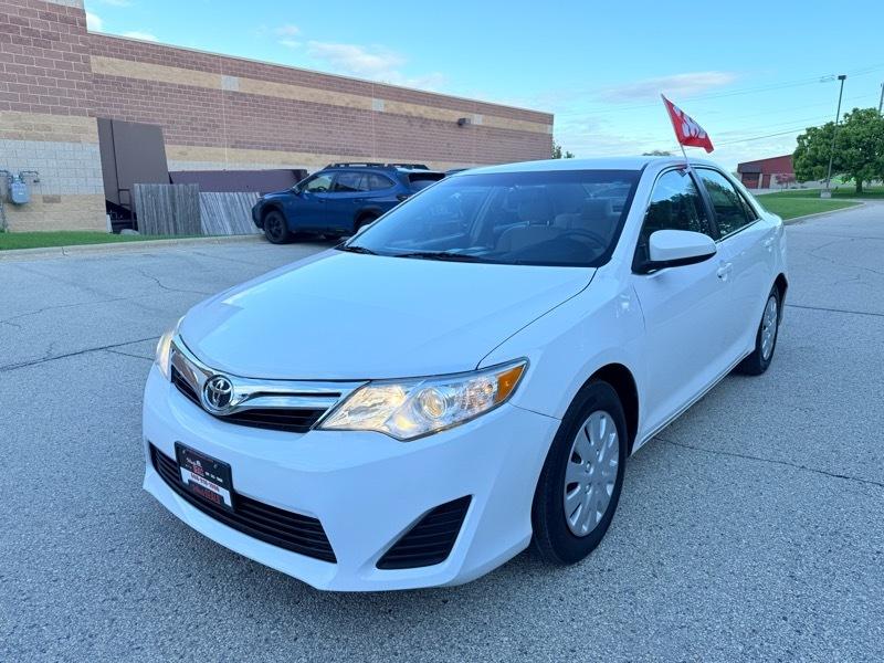 Toyota Camry 4dr Sedan LE 2013