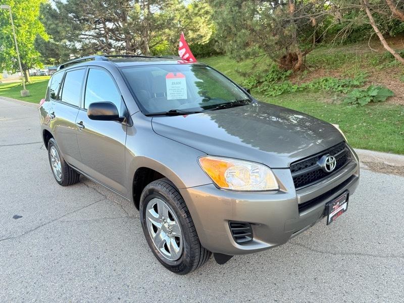 Toyota RAV4 Base I4 4WD 2011