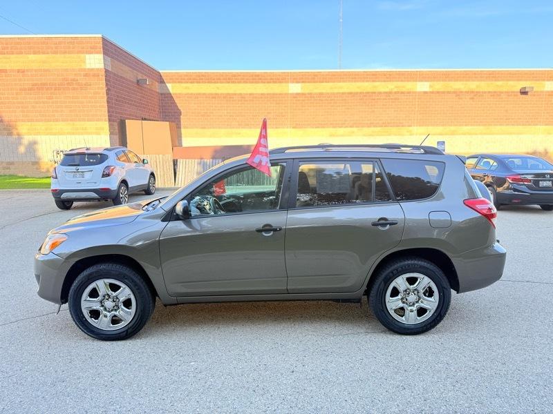 Toyota RAV4 Base I4 4WD 2011