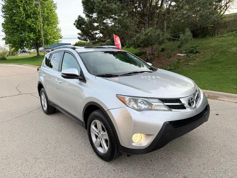 Toyota RAV4 XLE AWD 2013