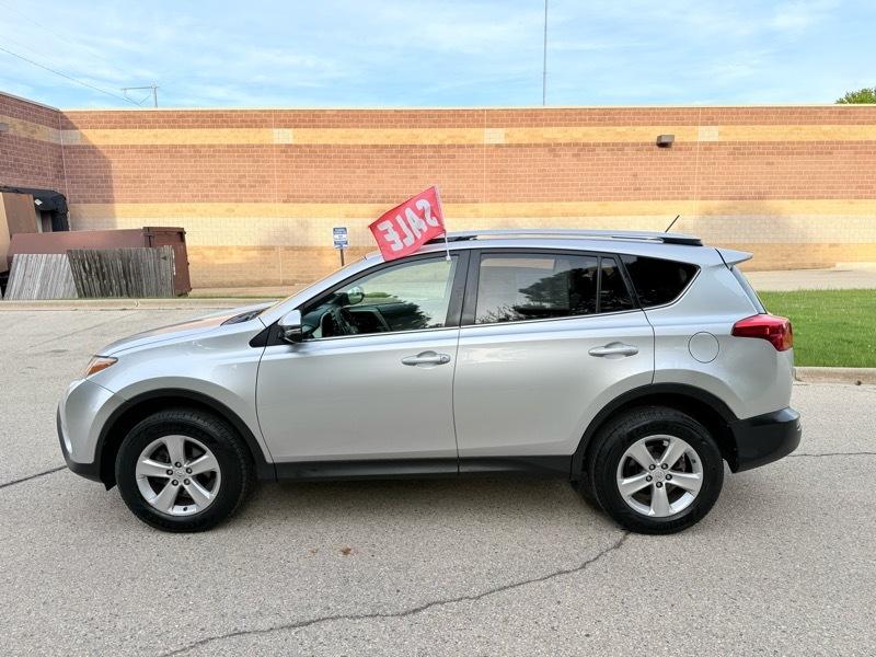 Toyota RAV4 XLE AWD 2013