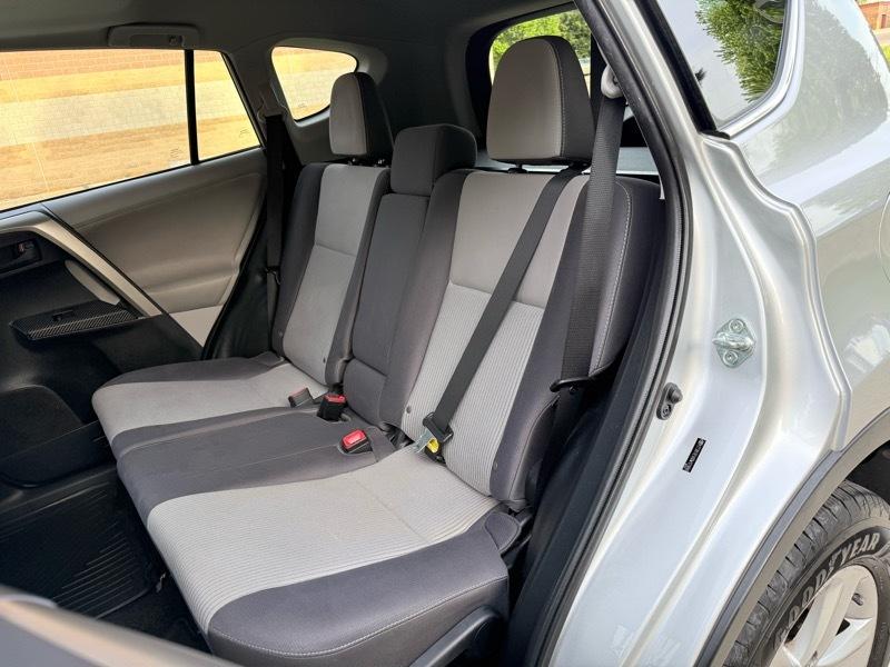 Toyota RAV4 XLE AWD 2013