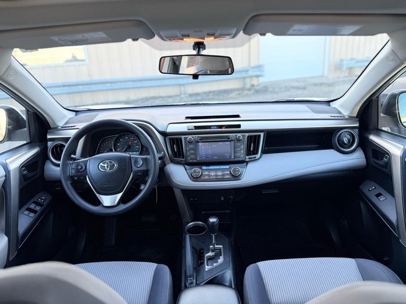 Toyota RAV4 XLE AWD 2013