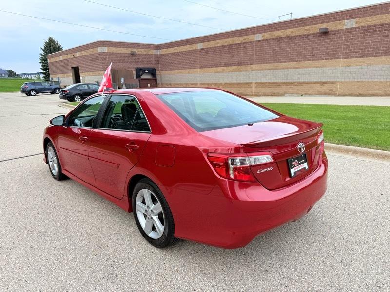 Toyota Camry SE 2012