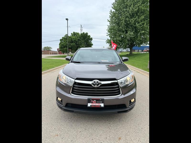 Toyota Highlander LE AWD V6 2014