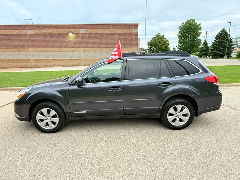 Subaru Outback 2.5i Limited 2012