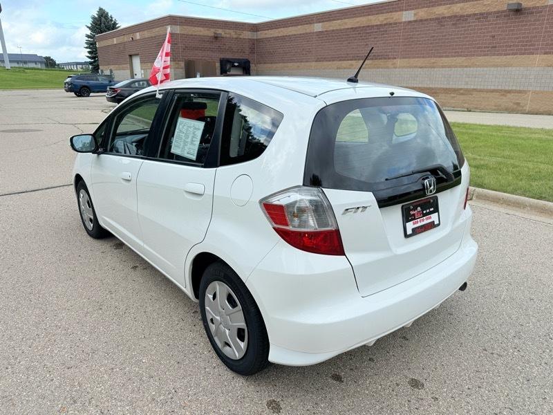 Honda Fit 5-Speed AT 2013