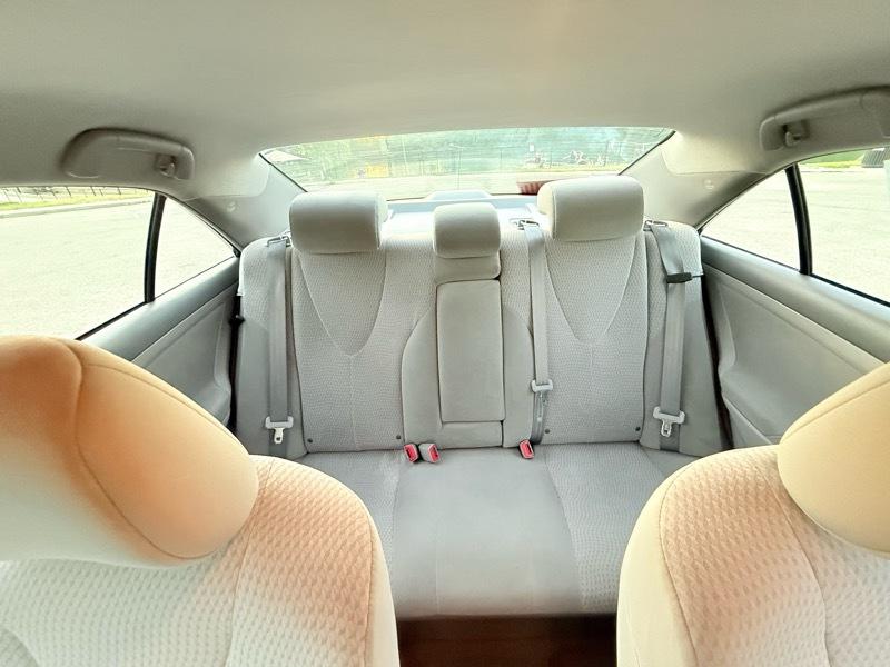 Toyota Camry Base 6-Spd AT 2011