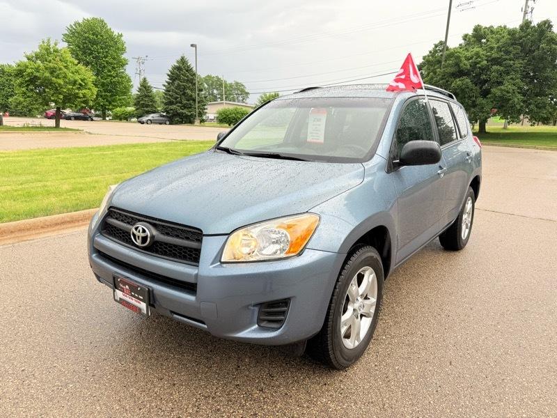 Toyota RAV4 Base I4 2WD 2011