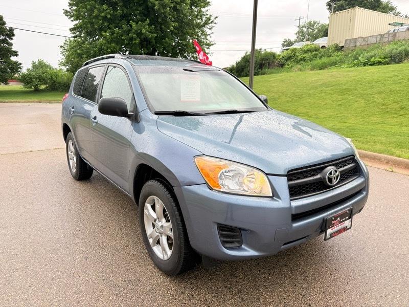 Toyota RAV4 Base I4 2WD 2011