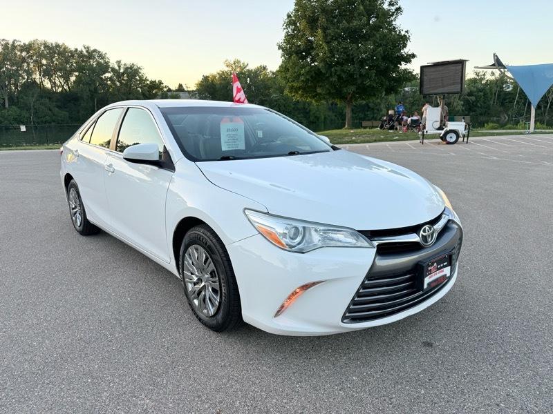 Toyota Camry SE 2015