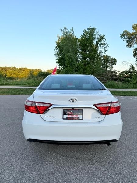 Toyota Camry SE 2015