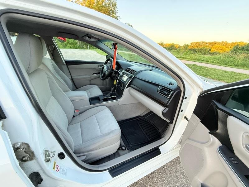 Toyota Camry SE 2015