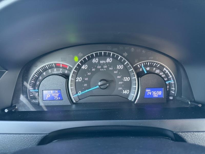 Toyota Camry SE 2015