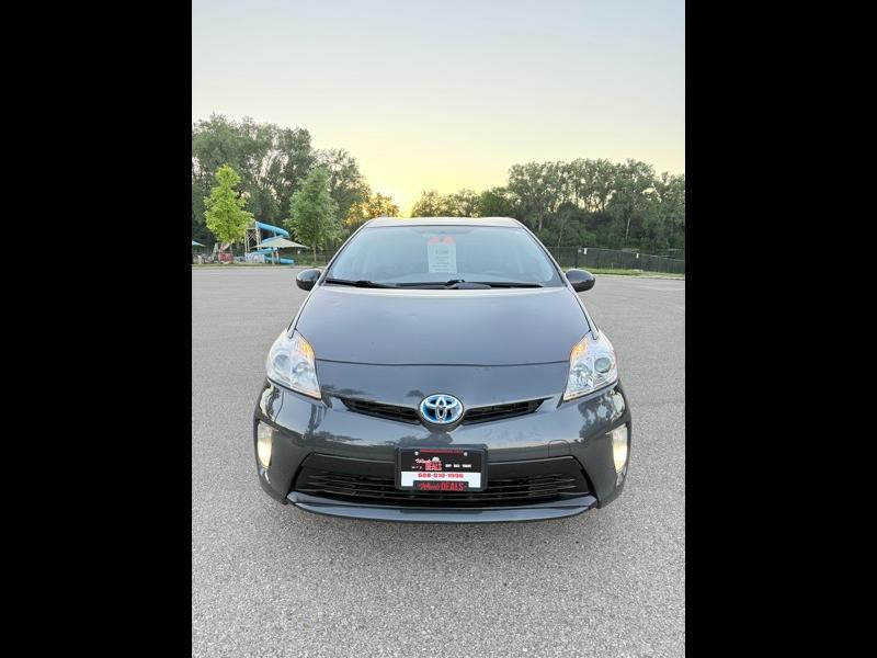 Toyota Prius Prius V 2012
