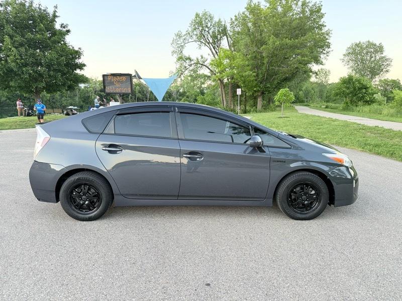 Toyota Prius Prius V 2012