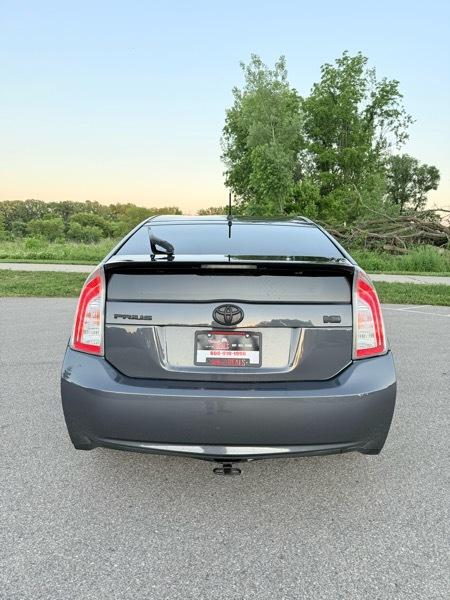 Toyota Prius Prius V 2012