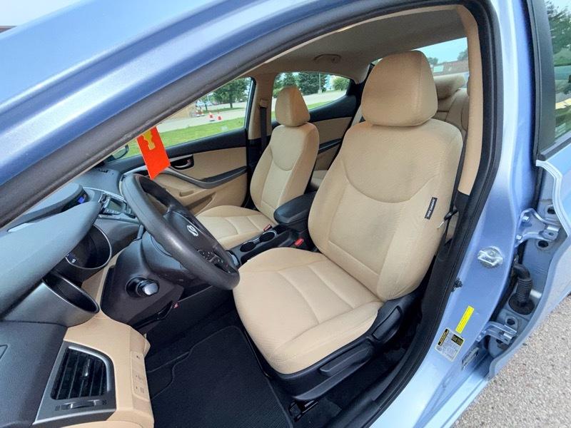 Hyundai Elantra GLS 2013
