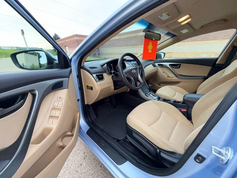 Hyundai Elantra GLS 2013