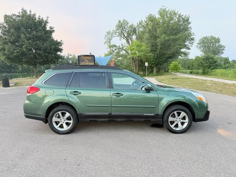 Subaru Outback 2.5i Limited 2013