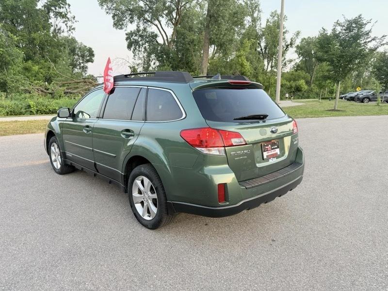 Subaru Outback 2.5i Limited 2013