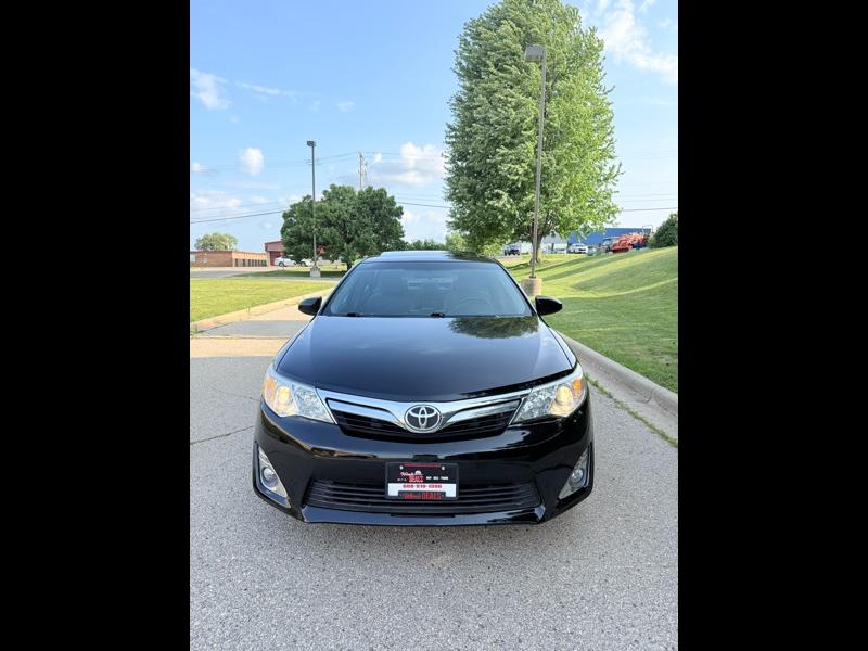 Toyota Camry 4dr Sedan LE 2012