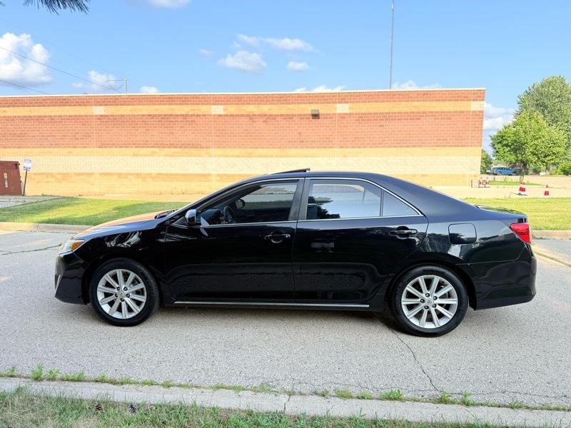 Toyota Camry 4dr Sedan LE 2012