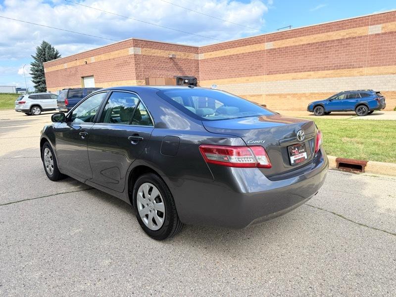 Toyota Camry LE 2011