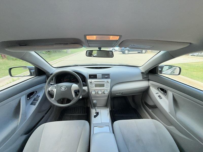 Toyota Camry LE 2011