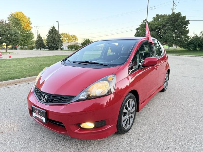 Honda Fit Sport 5-Speed AT 2012