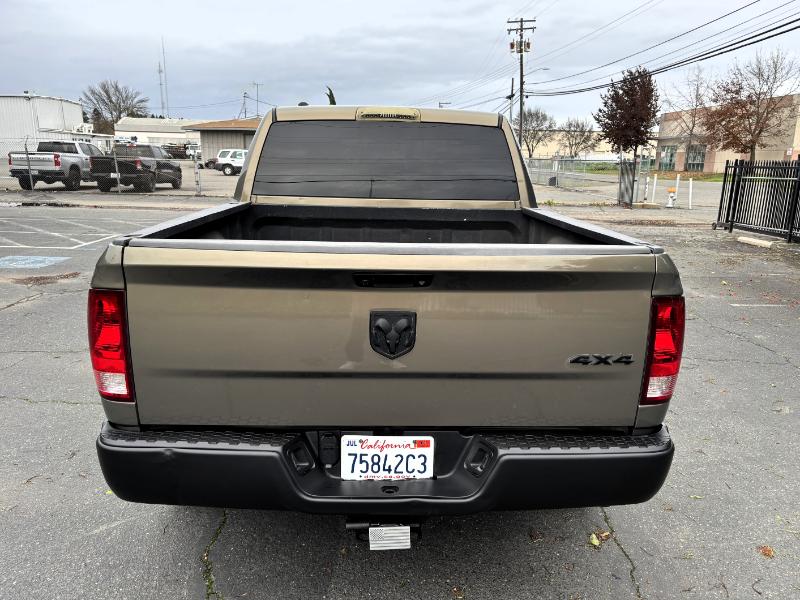 RAM 1500 Tradesman Crew Cab 4WD 2014