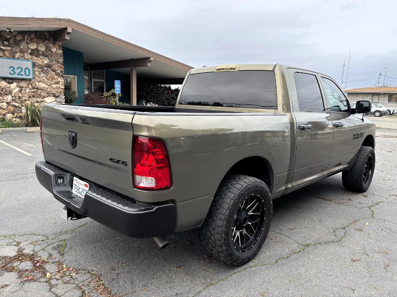 RAM 1500 Tradesman Crew Cab 4WD 2014